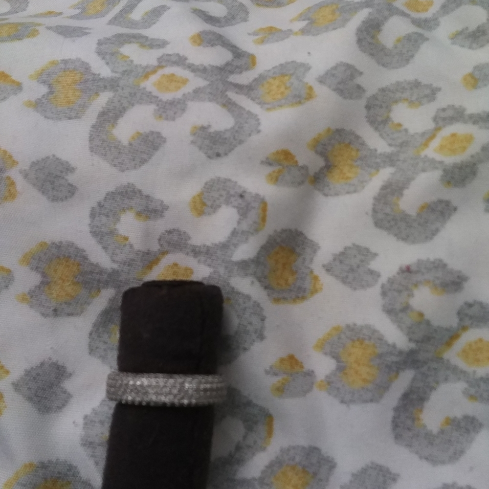 High quality ring silver with zirconia stone . size 7